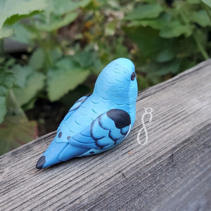 Blue Linnie Loaf Figurine