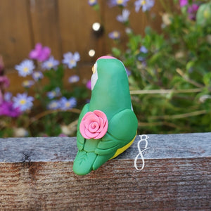 [Pre-Order] Rose Dove